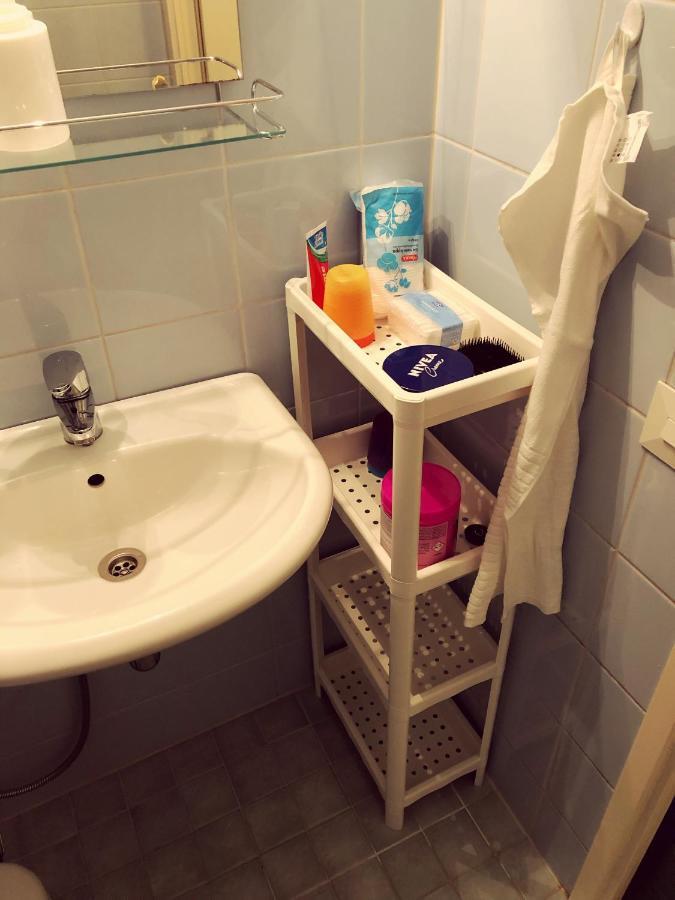 Super Easy To Airport/Hki , Full Aptment Max 4Ppl Apartment Helsinki Exterior photo